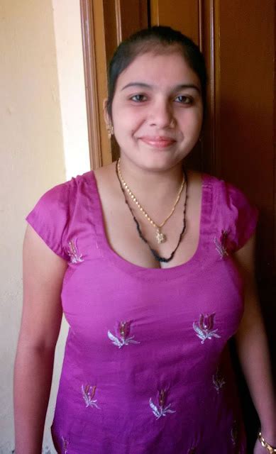 bhabhi pics nude|Hot desi bhabhi big boobs porn pics